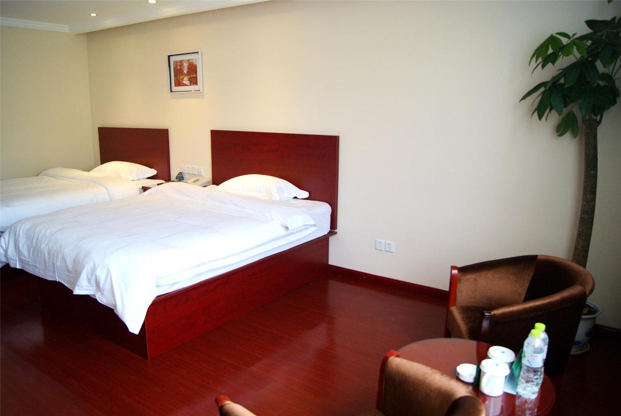 Greentree Inn Guangdong Shantou Gurao Gugui Road Business Hotel エクステリア 写真